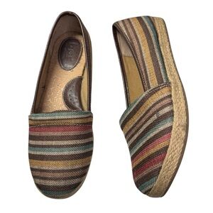 Born BOC Franki multicolor striped espadrilles Flat Slip-On Striped Shoes 7.5